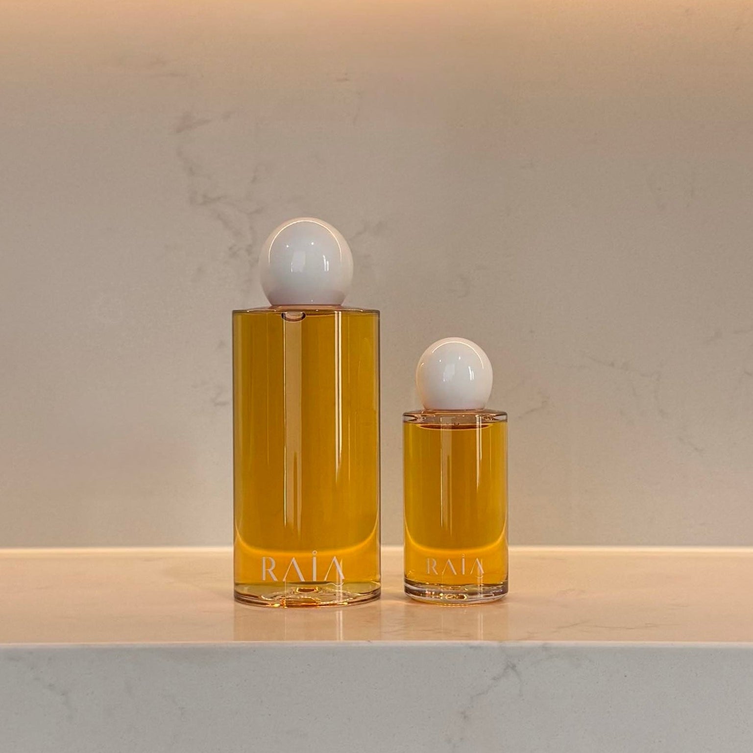 200ml and 60ml set of RAIA body oil x perfume